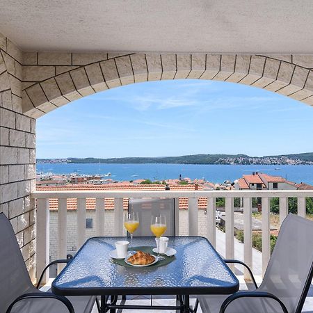 Apartments Eva Trogir Eksteriør billede