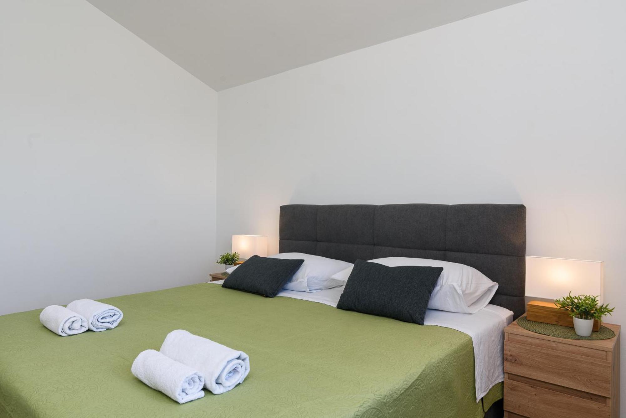 Apartments Eva Trogir Eksteriør billede