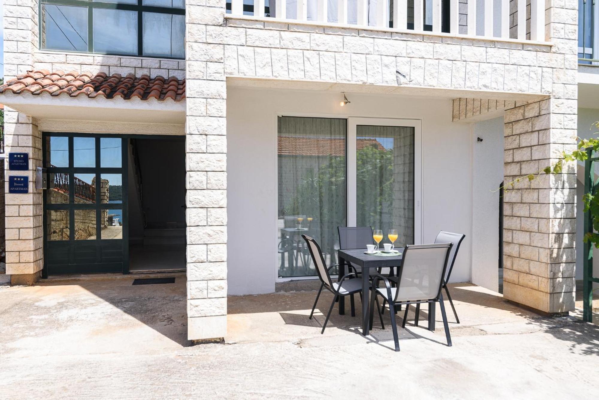 Apartments Eva Trogir Eksteriør billede