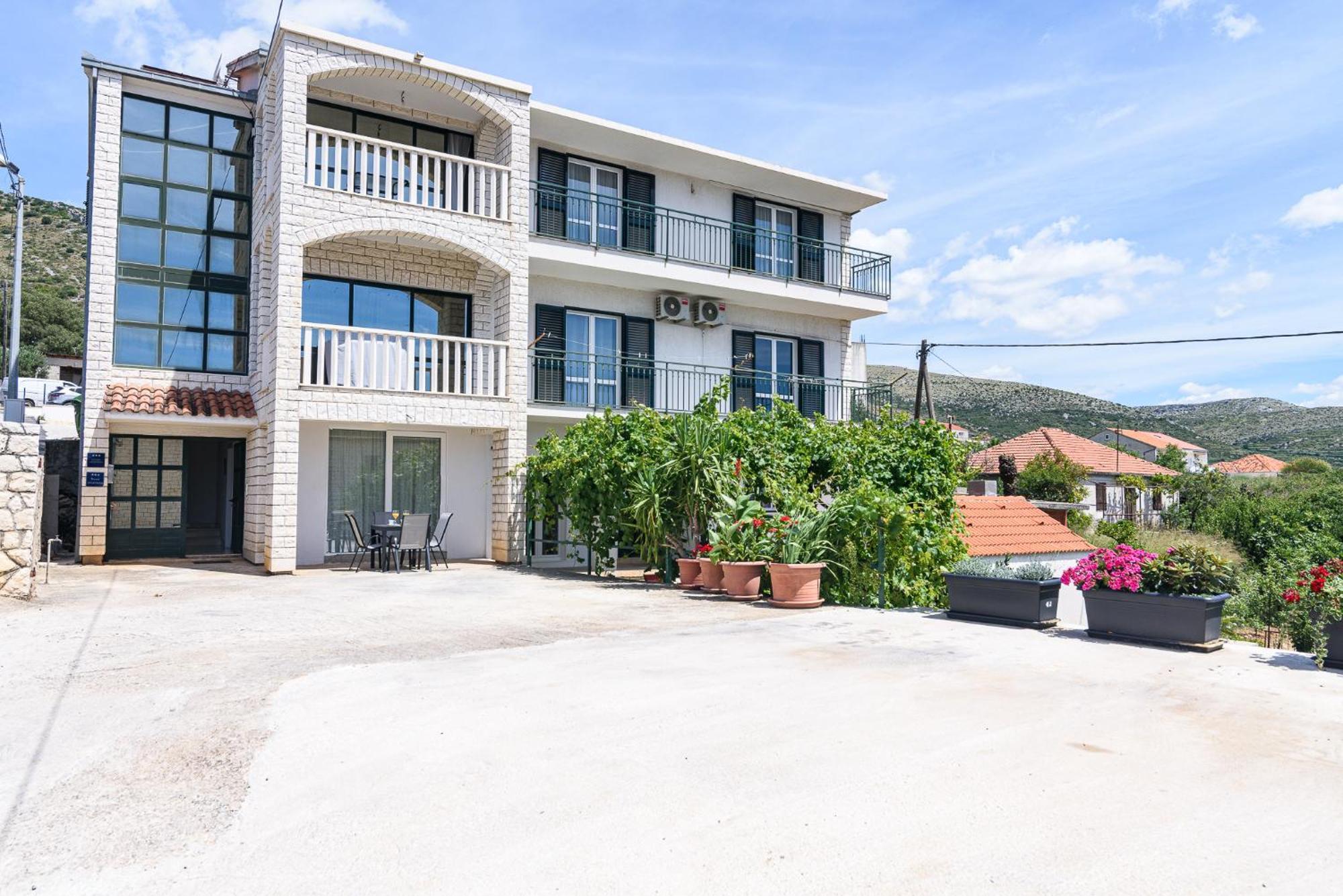 Apartments Eva Trogir Eksteriør billede